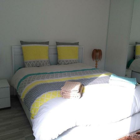 Appartement F3 avec Parking privée Saint-Priest  Esterno foto