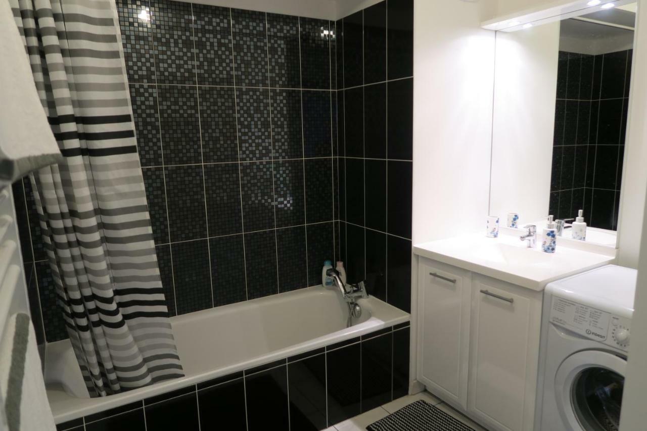 Appartement F3 avec Parking privée Saint-Priest  Esterno foto